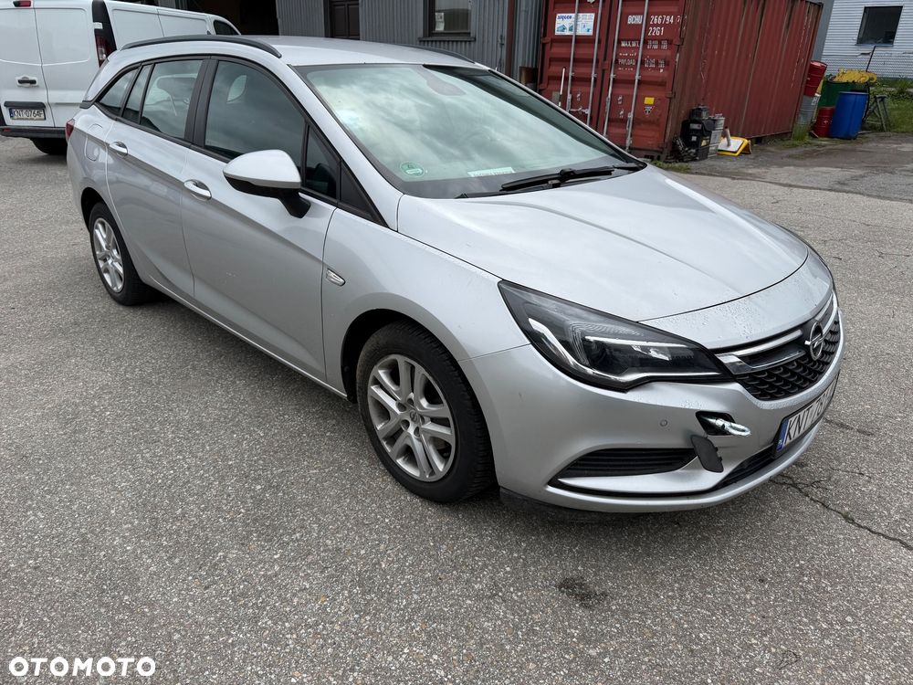 Opel Astra - 1