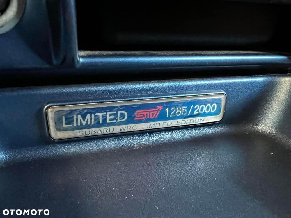 Subaru Impreza 2.0 STI 4x4 - 17