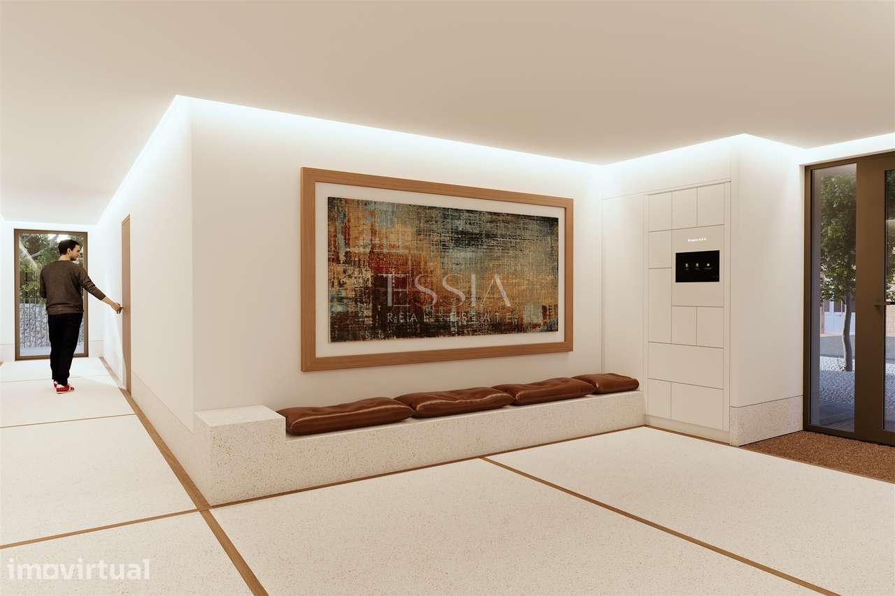 Apartamento T4 com Varanda e Lugar de Garagem na zona das Antas - Grande imagem: 4/34