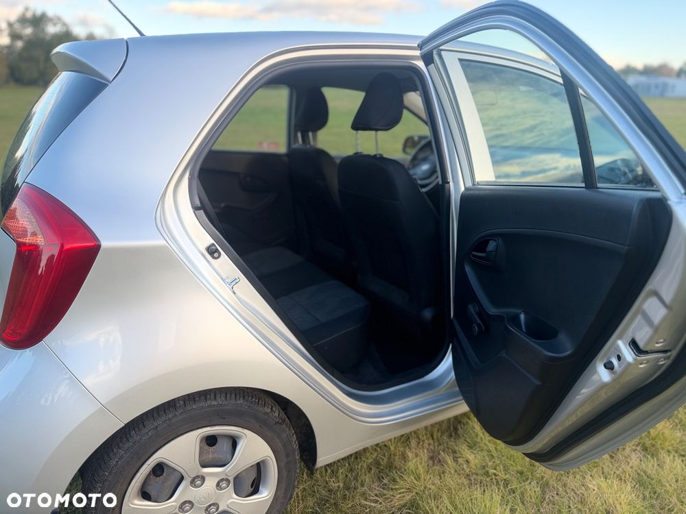 Kia Picanto - 10