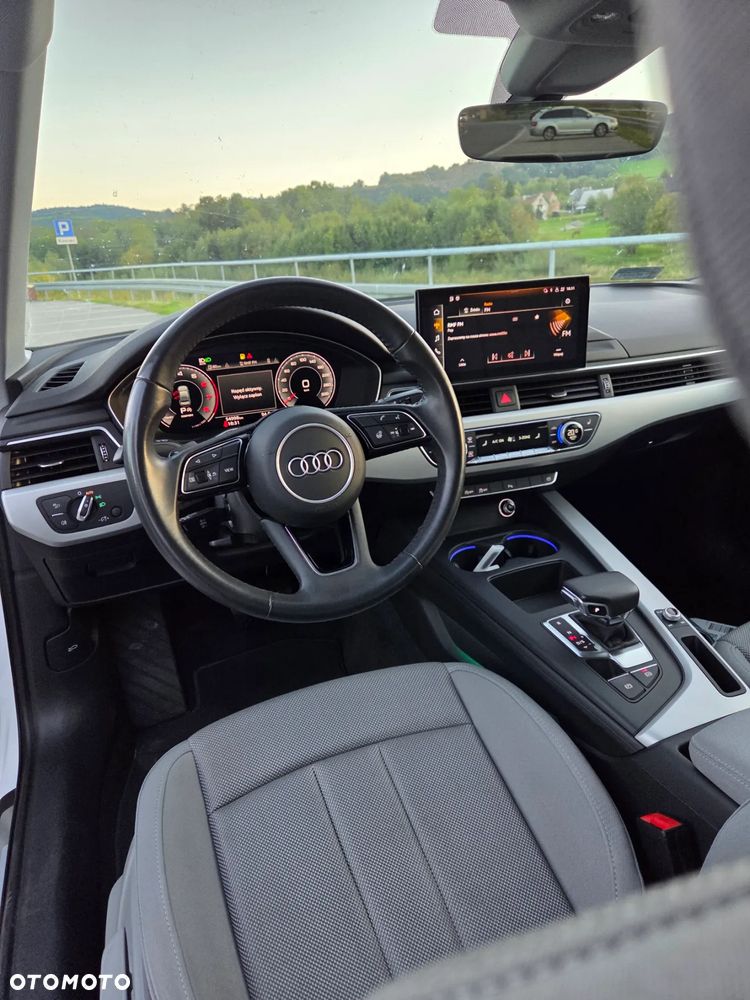 Audi A4 - 5