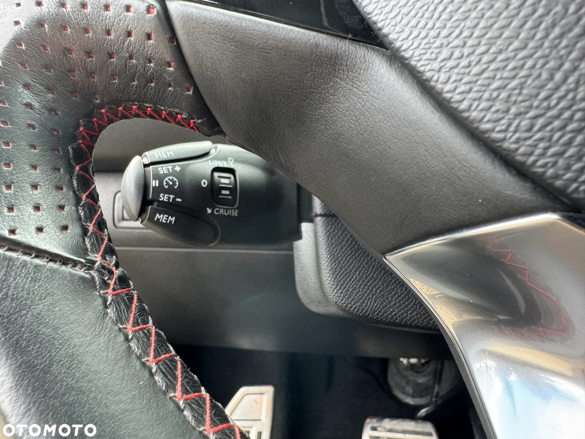 Peugeot 308 PureTech 130 EAT6 Stop & Start GT-Line Edition - 14
