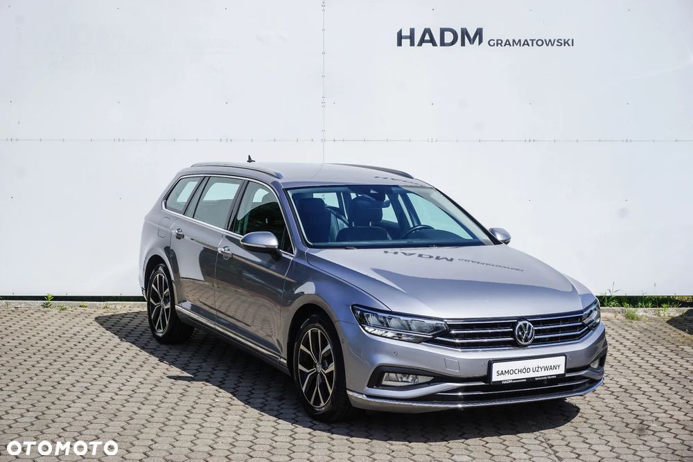 Volkswagen Passat 1.5 TSI EVO Elegance DSG - 10