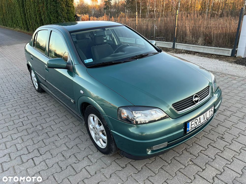 Opel Astra - 1