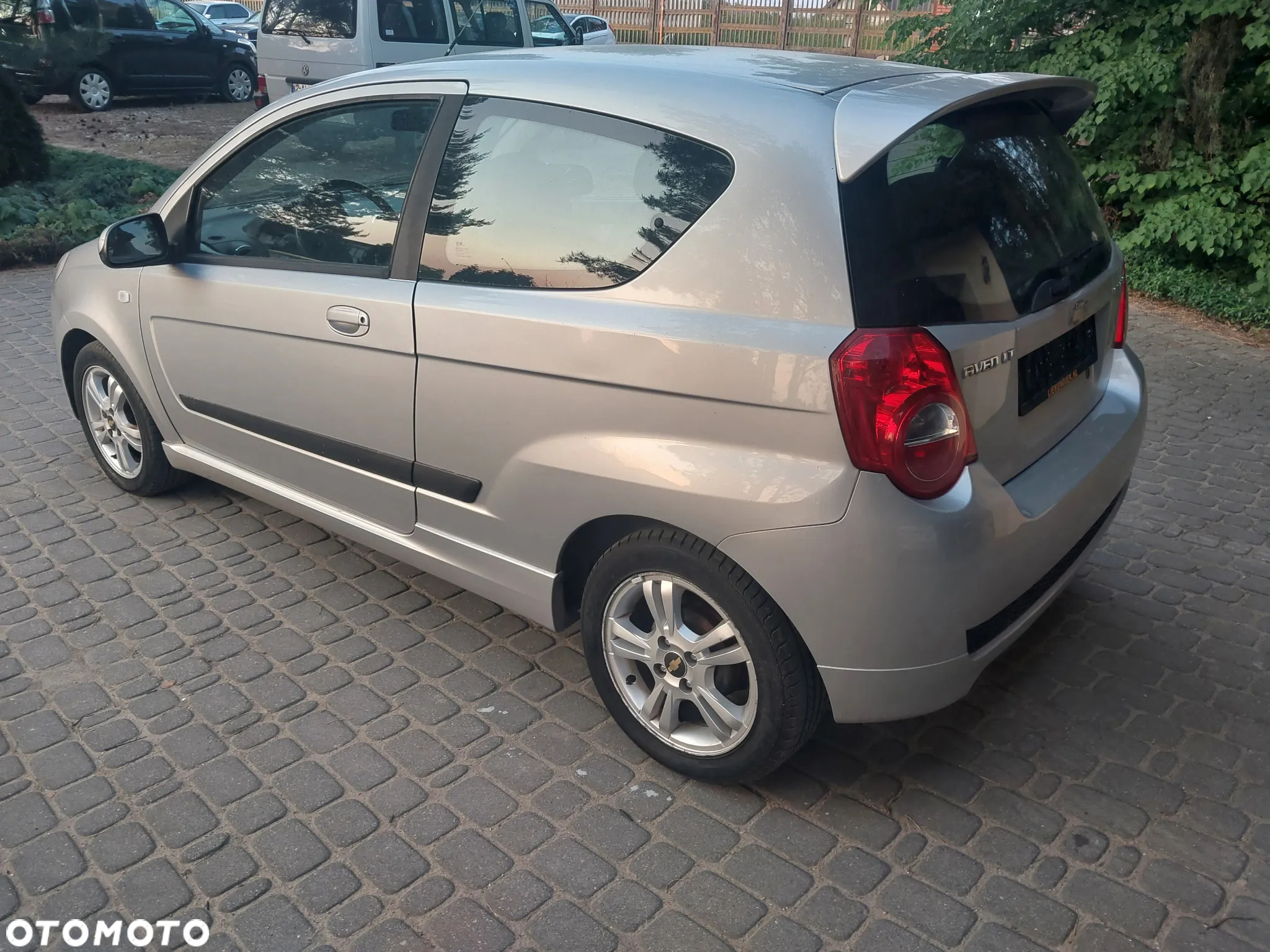 Chevrolet Aveo 1.2 16V Base (swo,klm) - 4