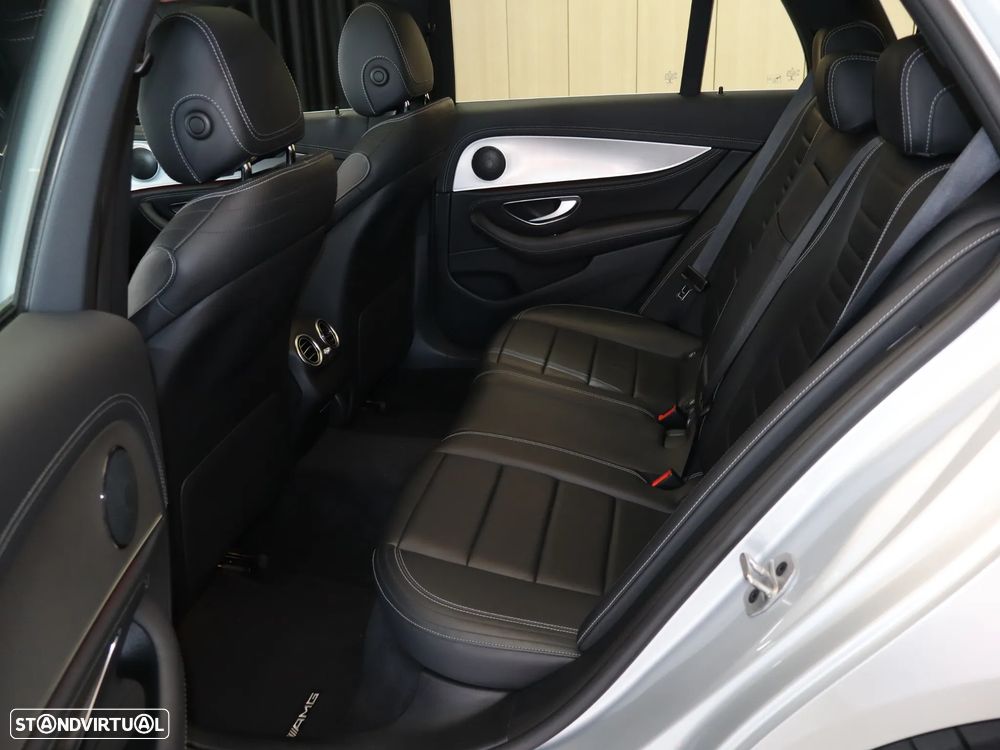 Mercedes-Benz E 300 de AMG Line - 14