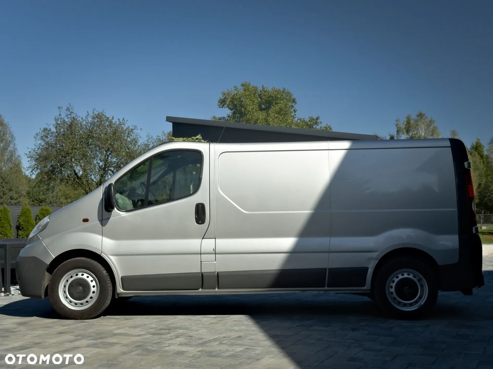 Opel Vivaro - 14