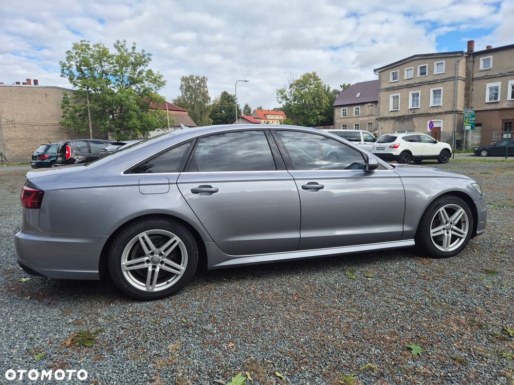 Audi A6 Avant 2.0 TDI Ultra DPF S tronic - 4