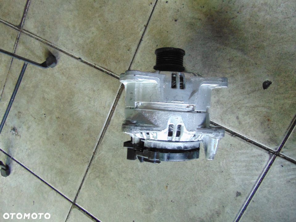 Alternator Golf 5 1,6 8v - 3