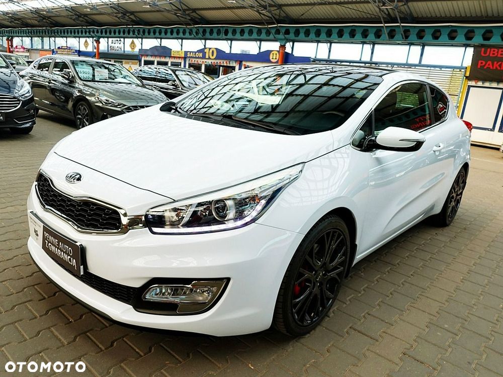 Kia Ceed - 9