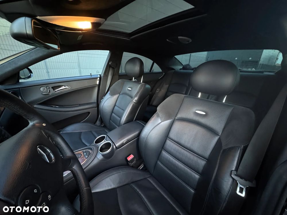 Mercedes-Benz CLS 55 AMG - 17