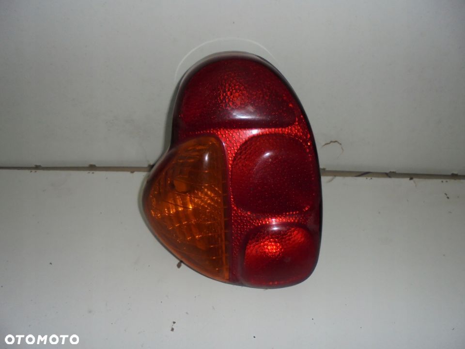 LAMPA LEWA PRAWA TYL TYLNA MULTIPLA - 2