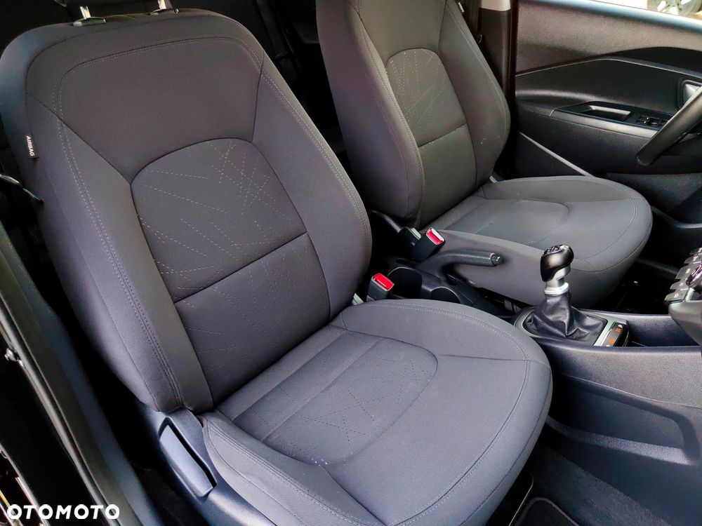 Kia Rio 1.4 Fifa World Cup Edition - 30