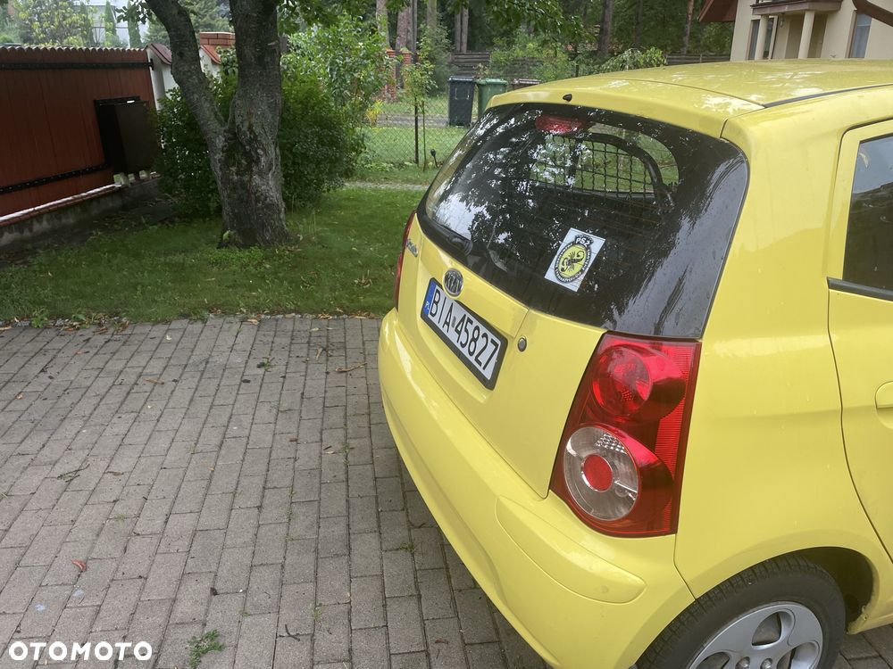 Kia Picanto - 2