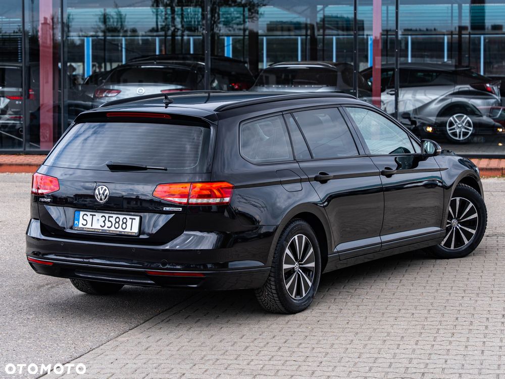 Volkswagen Passat Variant 1.6 TDI BMT Trendline - 9