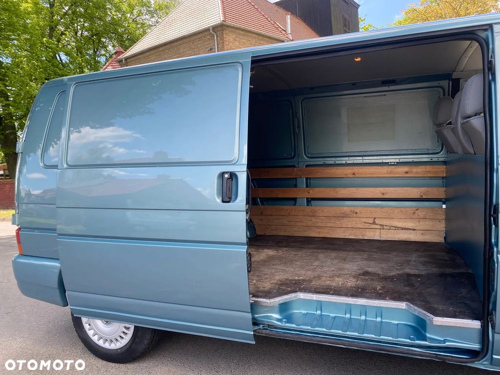 Volkswagen Transporter T4 - 11