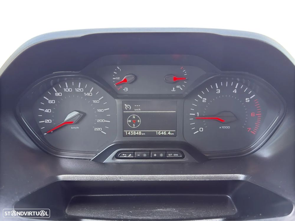 Peugeot Partner BlueHDI 100 Asfalt - 10
