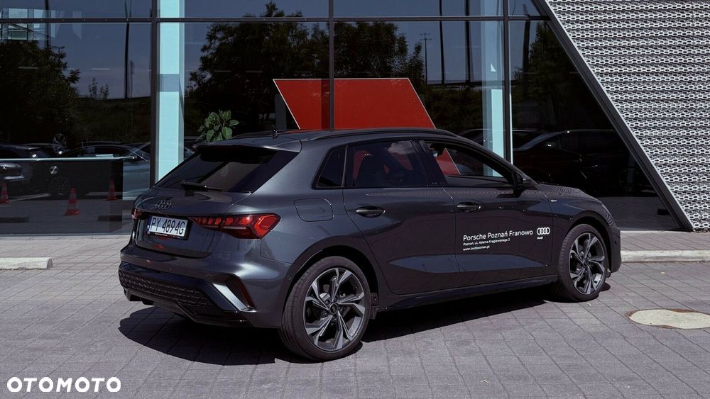 Audi A3 Sportback - 11