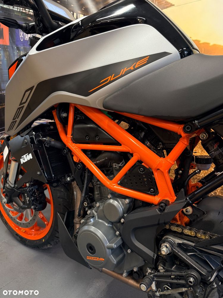 KTM Duke - 10