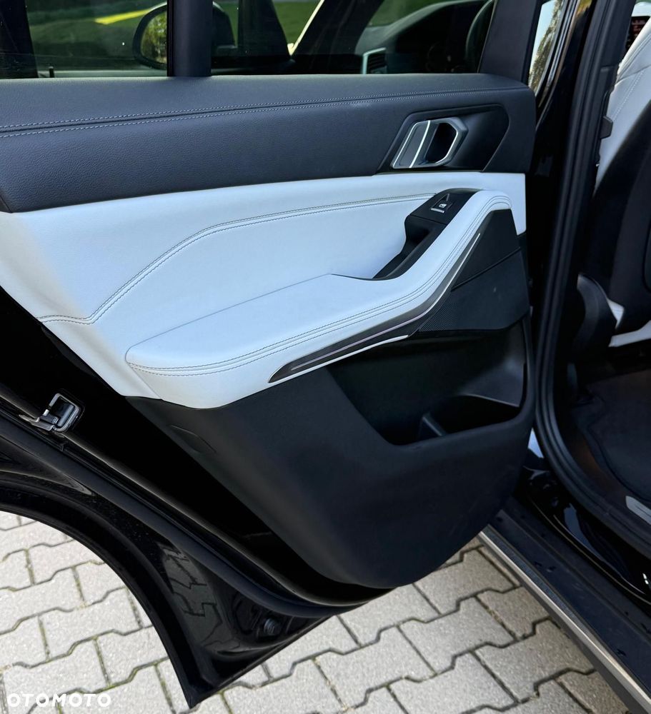 BMW X5 xDrive25d - 7