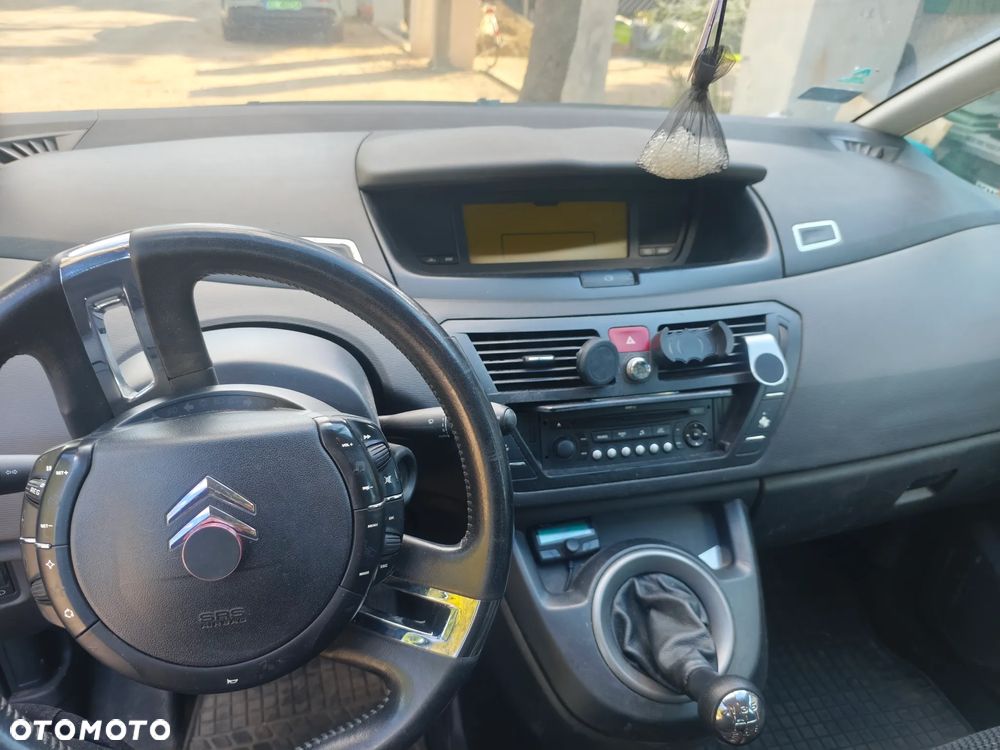 Citroën C4 Picasso 1.8i SX - 12