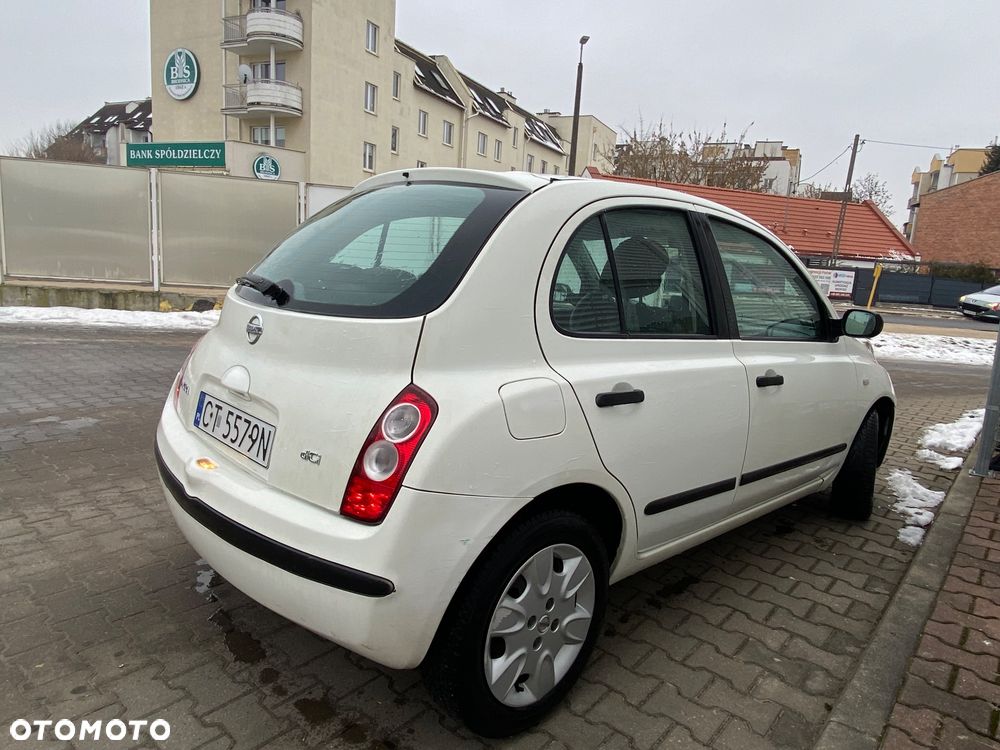 Nissan Micra - 4