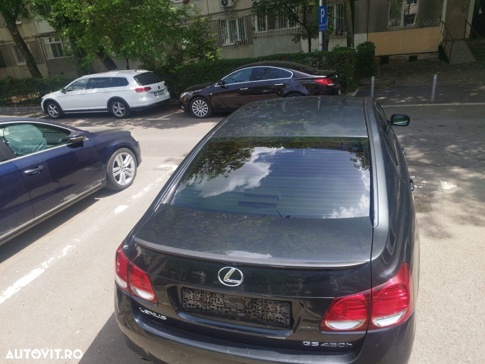 Lexus Seria GS 450h - 32