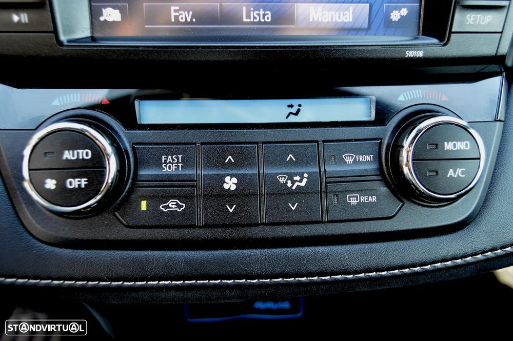 Toyota RAV4 2.0 D-4D 4x2 S&S Comfort - 17