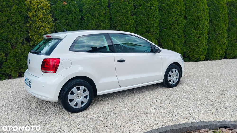 Volkswagen Polo - 2