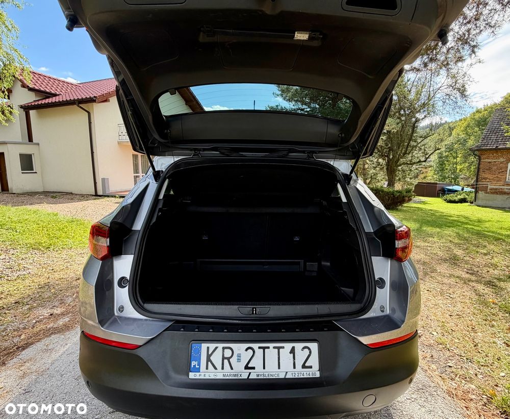 Opel Grandland X 1.2 T Enjoy S&S - 26