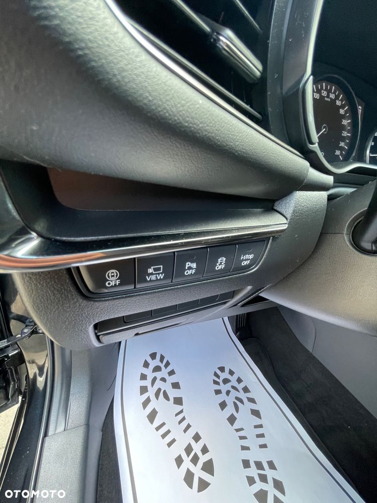 Mazda 3 SKYACTIV-X 2.0 M-Hybrid DRIVE SELECTION - 40