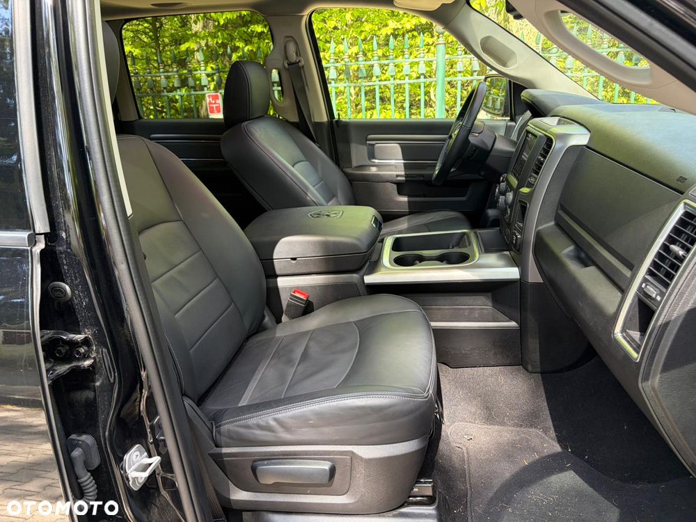 RAM 1500 5.7 Crew Cab Limited - 31