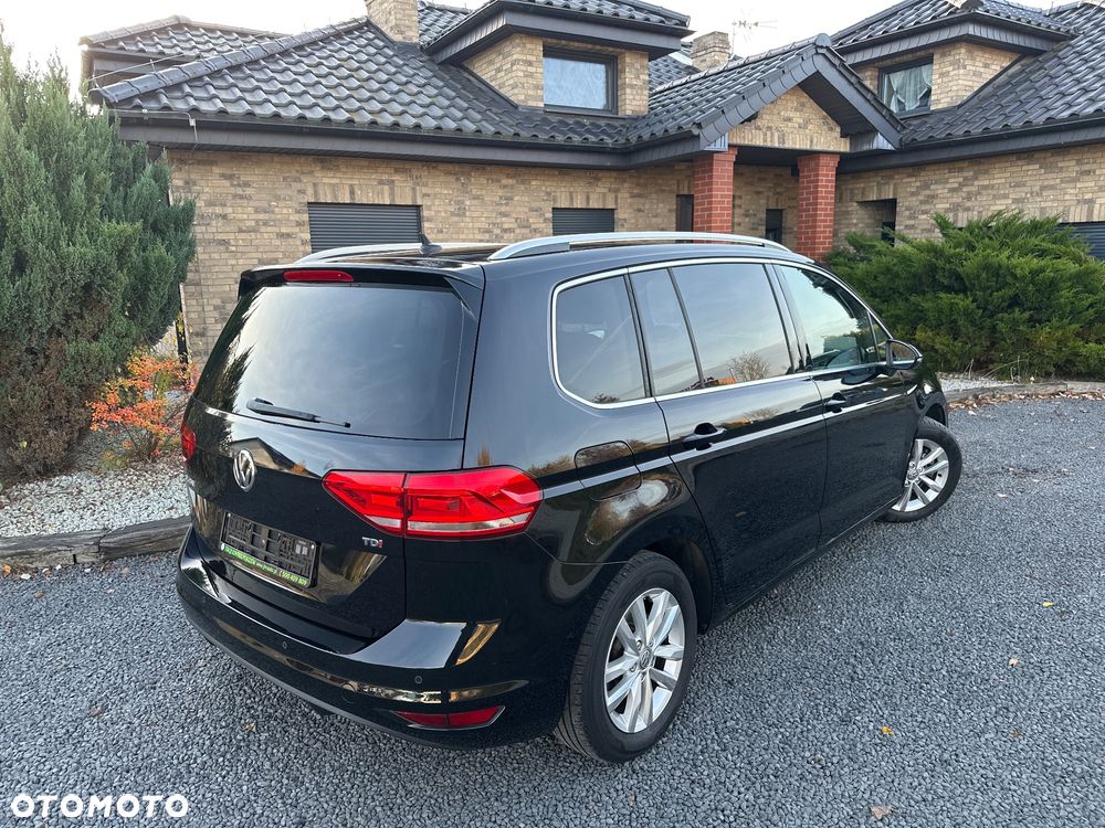 Volkswagen Touran 1.6 TDI SCR BlueMotion Technology Comfortline - 17