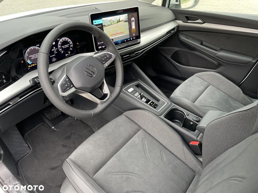 Volkswagen Golf - 12