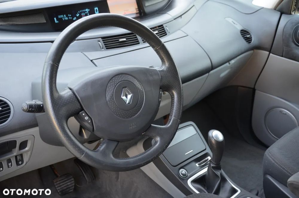 Renault Grand Espace 2.0 Dynamique - 25