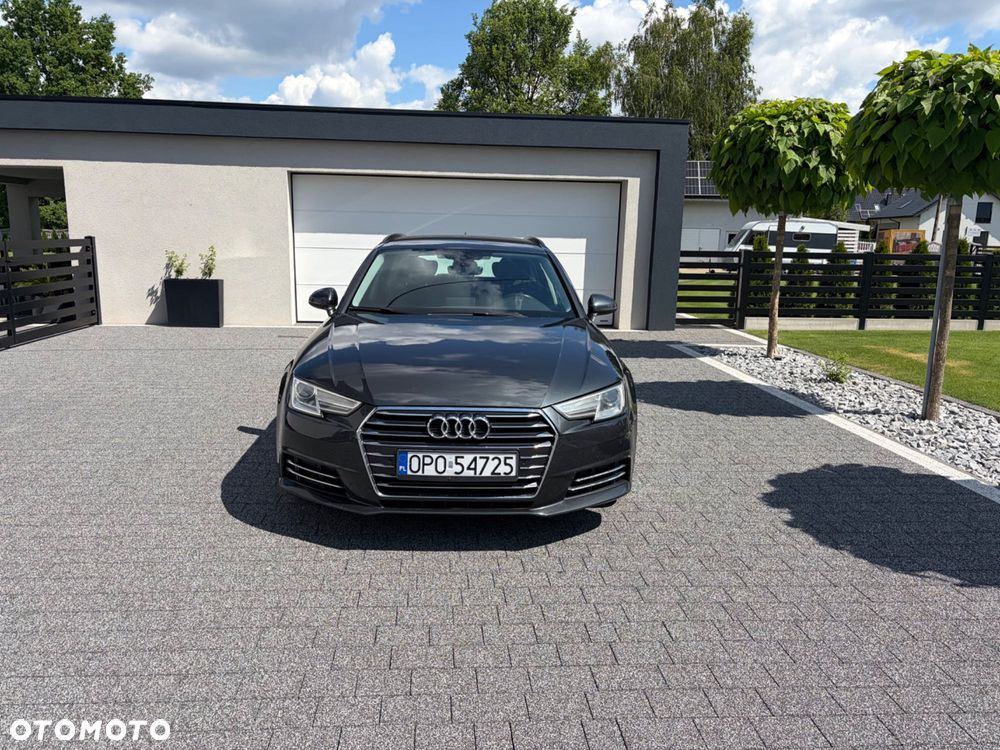 Audi A4 Avant - 1