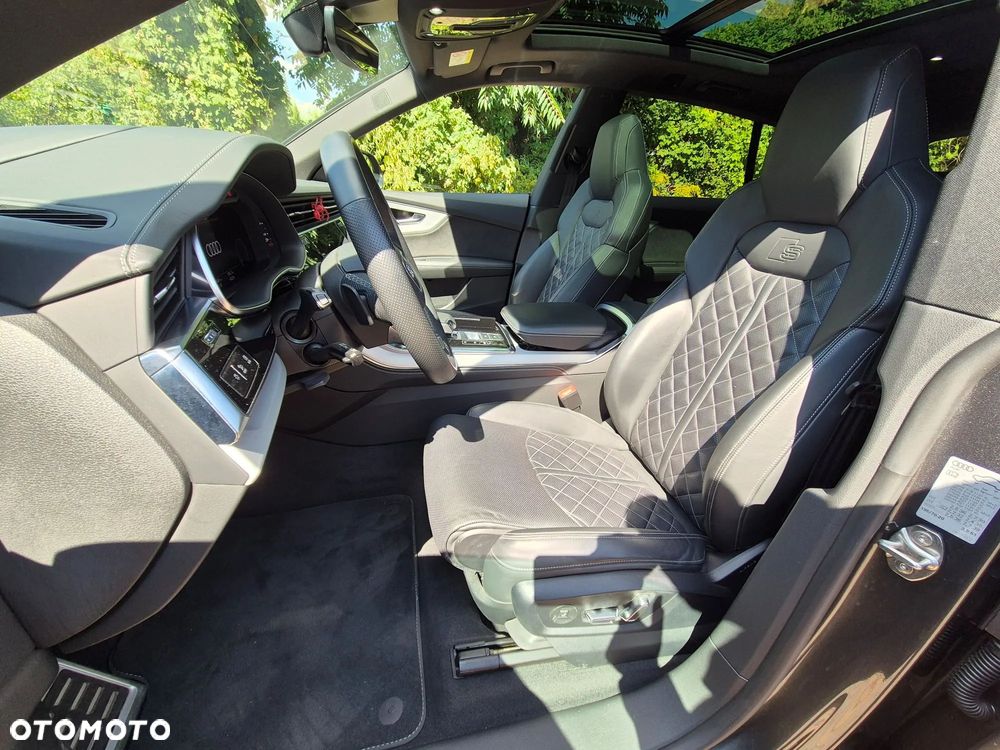 Audi Q8 55 TFSI mHEV Quattro Tiptronic - 10