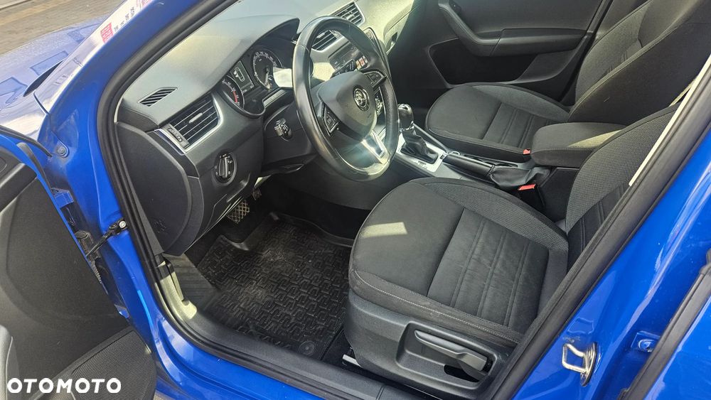 Skoda Octavia 1.6 TDI Ambition DSG - 29