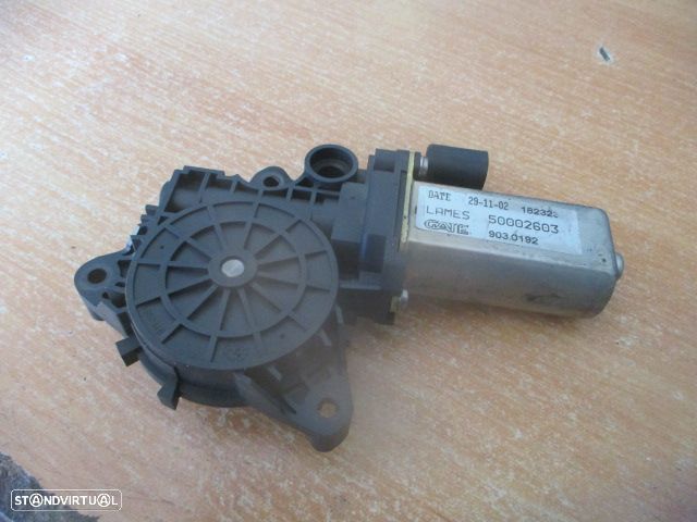 Motor Elevador Vidro 50002603 FIAT STILO SW 2003 FE FIAT STILO SW 2003 1.6 16V 105CV 5P PRETO F ESQ - 1