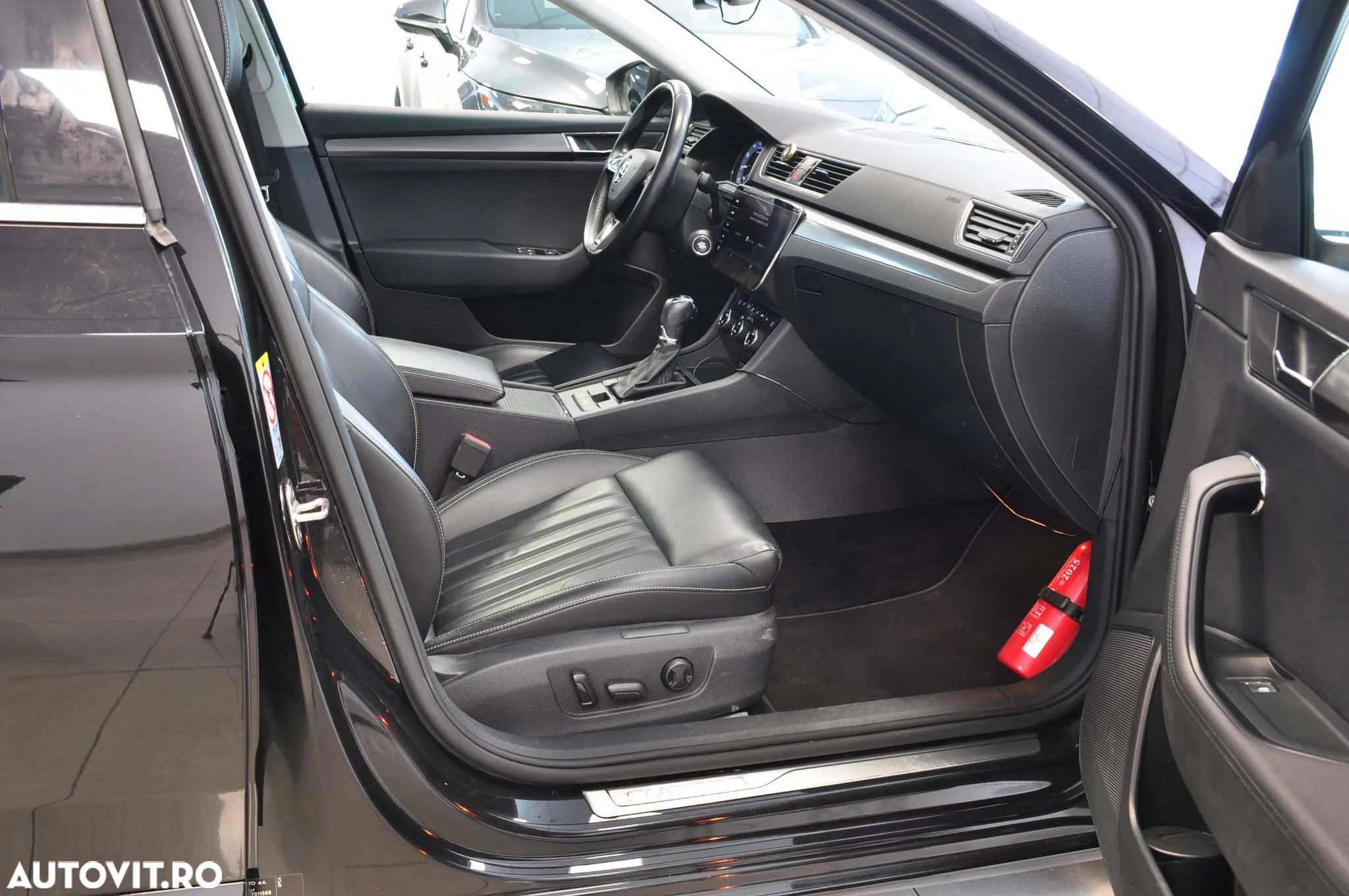 Skoda Superb 1.5 TSI DSG Ambition - 15