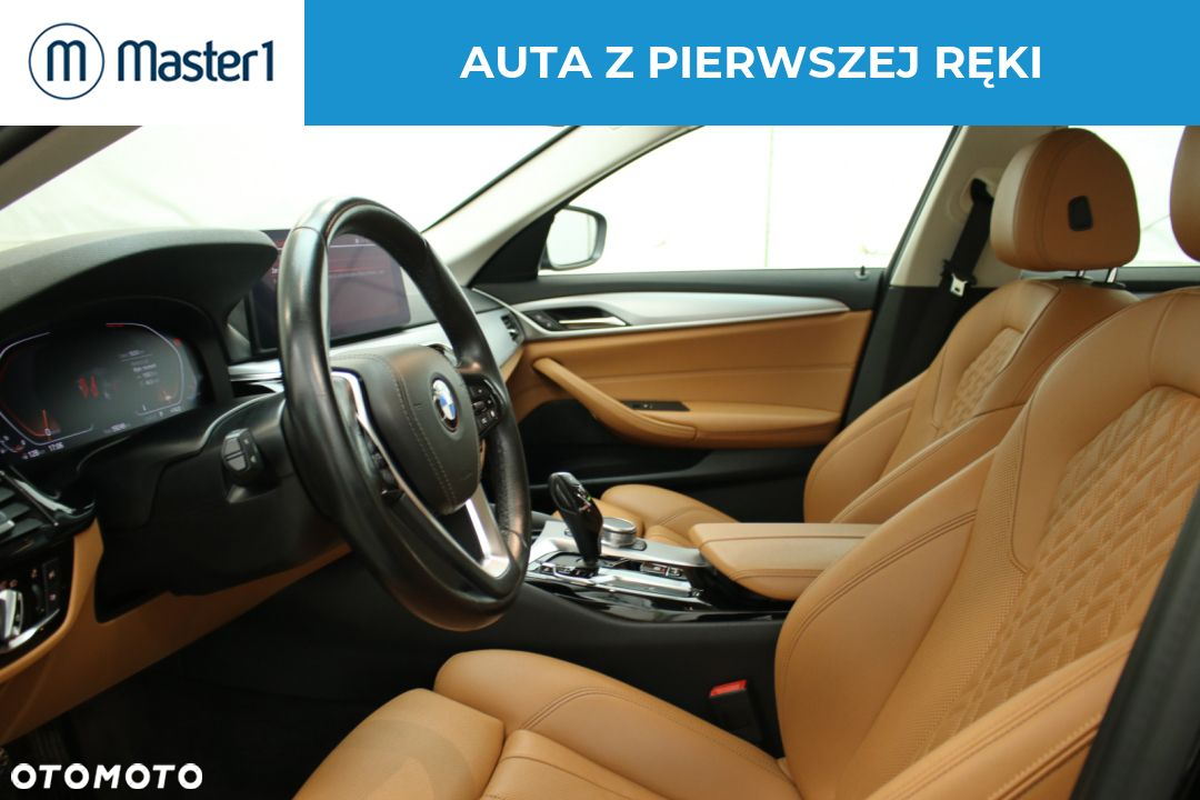 BMW Seria 5 520i mHEV - 7