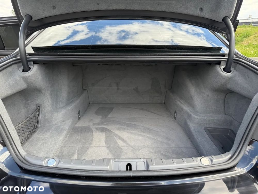 BMW Seria 7 730d - 34