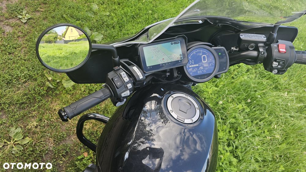 Honda CMX - 9