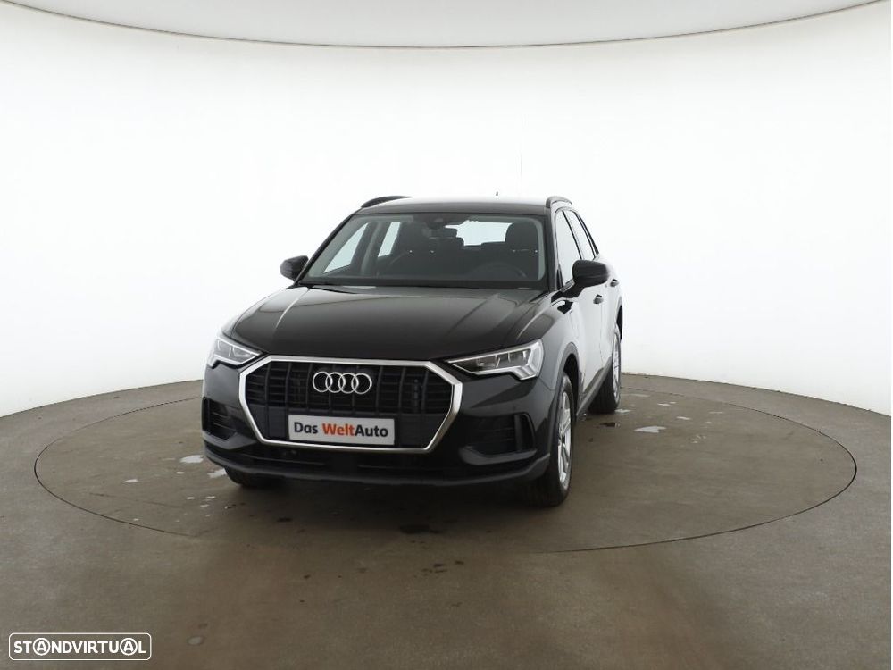 Audi Q3 - 1