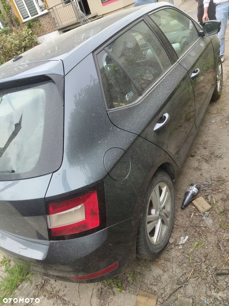 Skoda Fabia 1.0 Ambition - 4