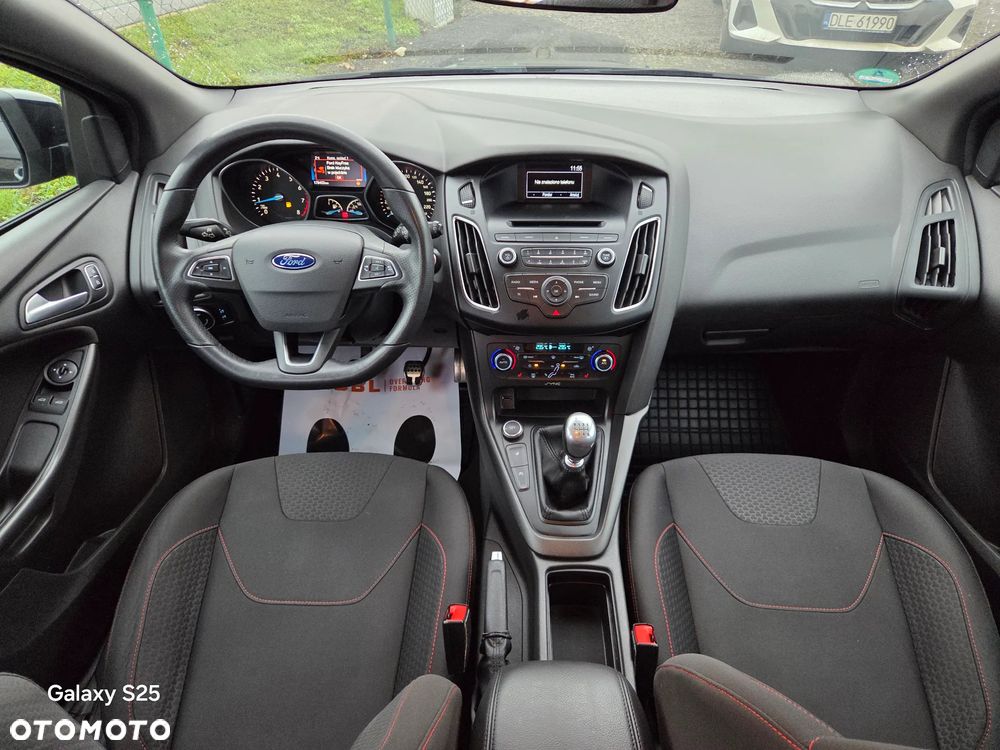 Ford Focus 1.0 EcoBoost ST-Line - 7