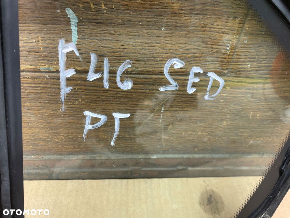 szyba prawa z drzwi mała trójkąt bmw e46 sedan oe bmw - 5