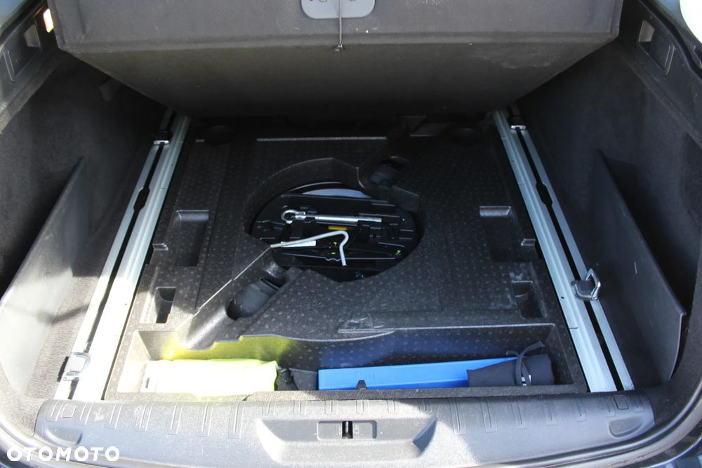 Peugeot 308 e-HDi FAP 115 Stop&Start Business Line Niveau 2 - 16