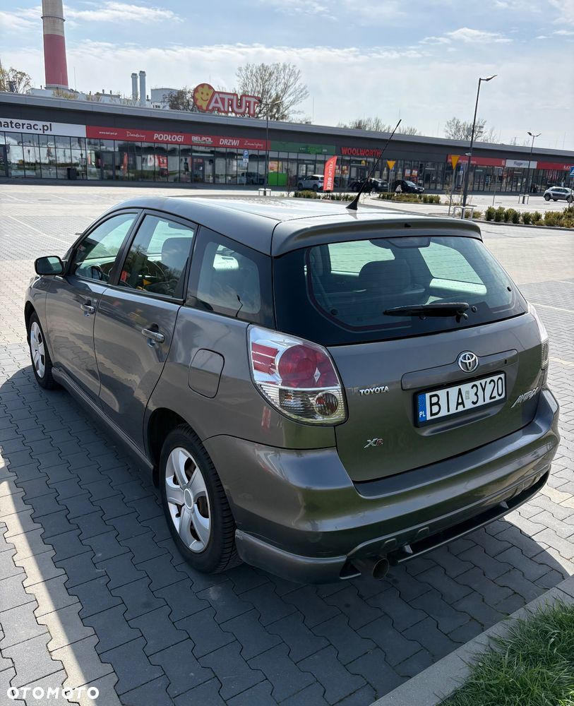 Toyota Matrix 1.8 - 5