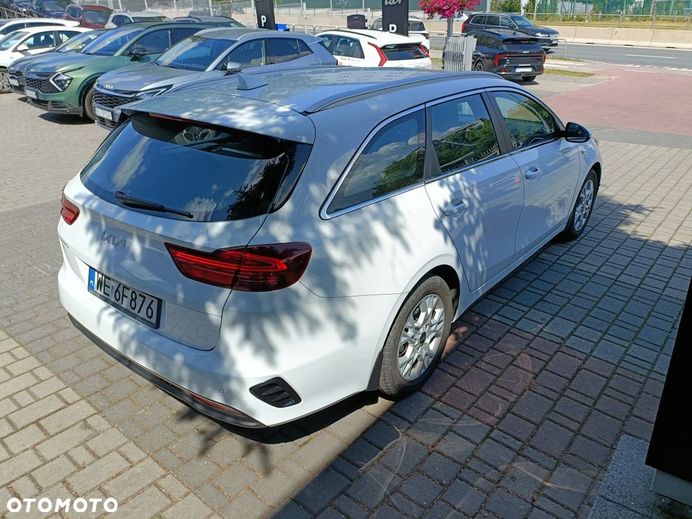 Kia Ceed 1.5 T-GDI M - 7